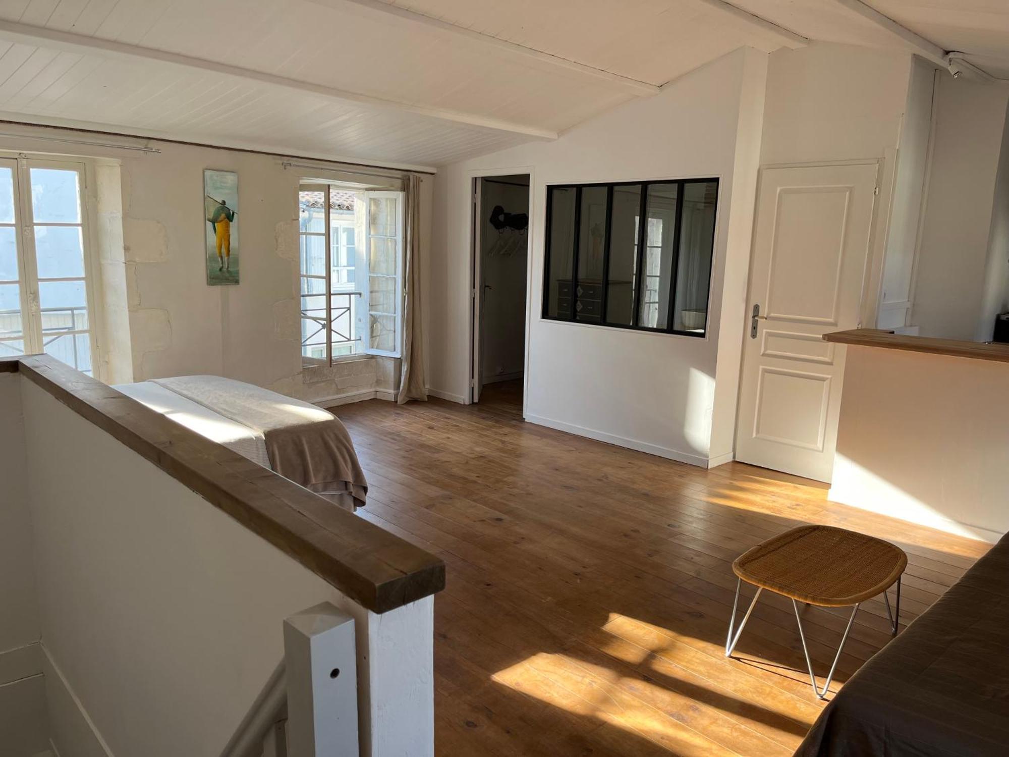 Une Fenetre Sur Cour La Flotte Exterior photo